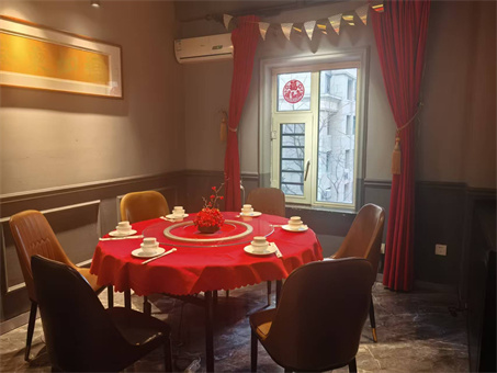 ���Ļ�550ƽ�в͵����