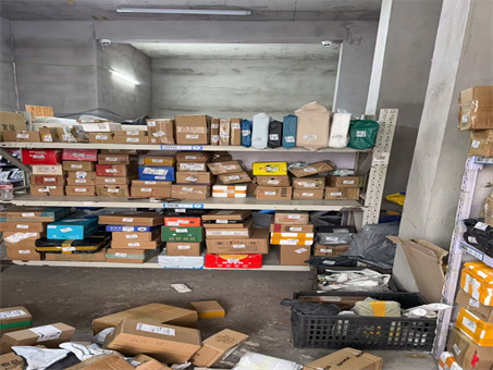 �����վ����